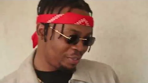 Olamide doing the Shaku Shaku dance | Saysaymaley Dance Video