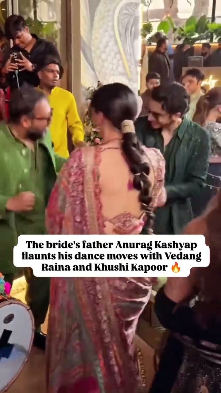 Khushi Kapoor-Vedang Raina DANCE with bride Aaliyah's father Anurag at her sangeet ? #shorts
