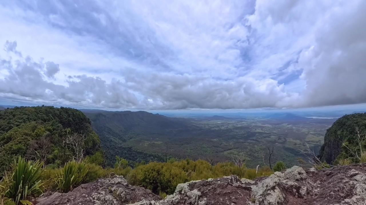 Bare Rock Summit Hike, Tarome | Mount Cordeaux, Main Range National Park
