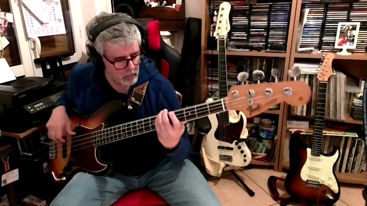 Celeste Nostalgia (Riccardo Cocciante) my personal bass cover  with 1966 Fender Jazz Bass