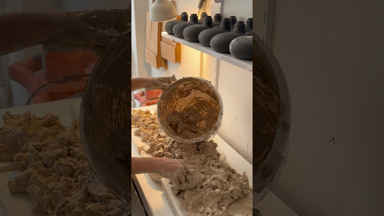 From Clay to Pottery!