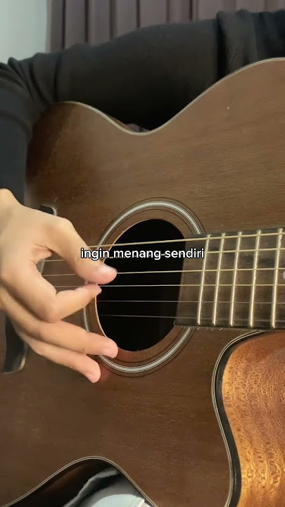 Andai Tak Berpisah x Salahmu Sendiri ( cover gitar ) by windyyy