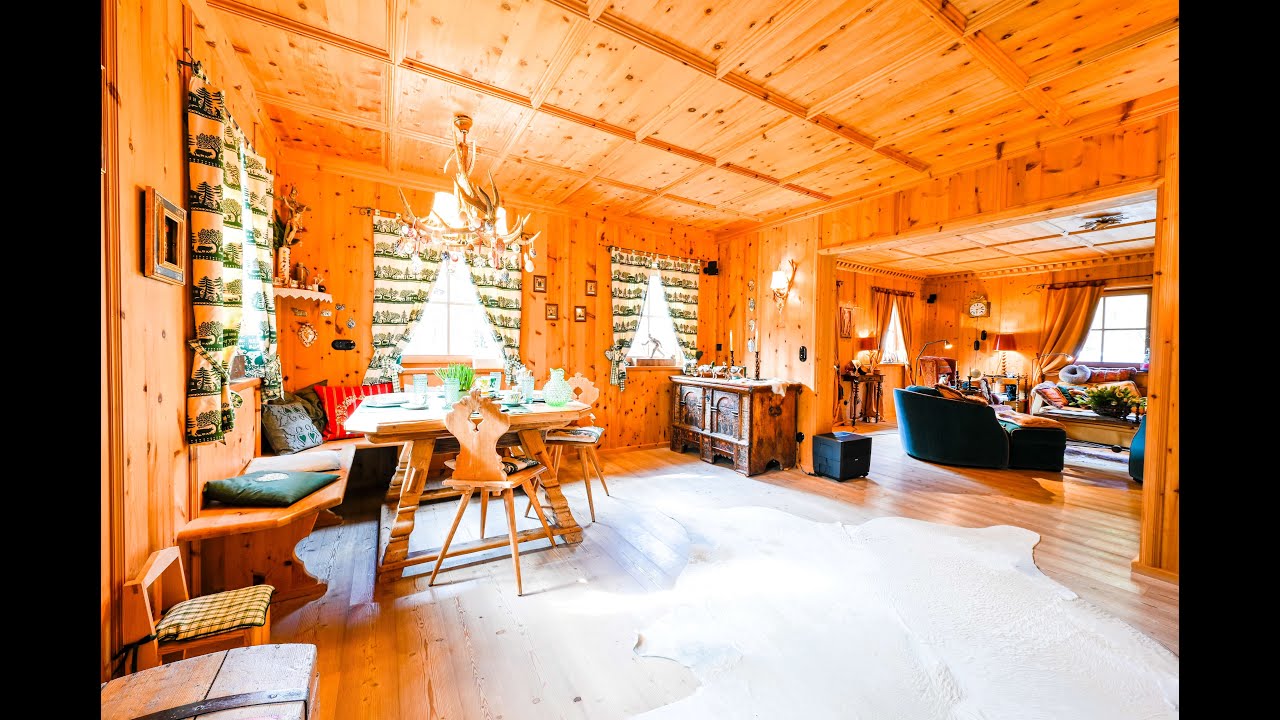 Sehr schönes Einfamilienhaus im Tiroler Stil, in Kirchberg im ruhigen Ortsteil Aschau zu verkaufen.