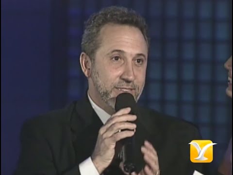 Video: Valoare netă Emilio Estefan: Wiki, Căsătorit, Familie, Nuntă, Salariu, Frați