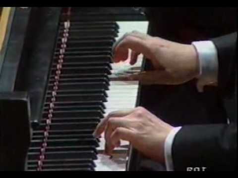 Christian Blackshaw Mozart Piano concerto no 20_1 part 1