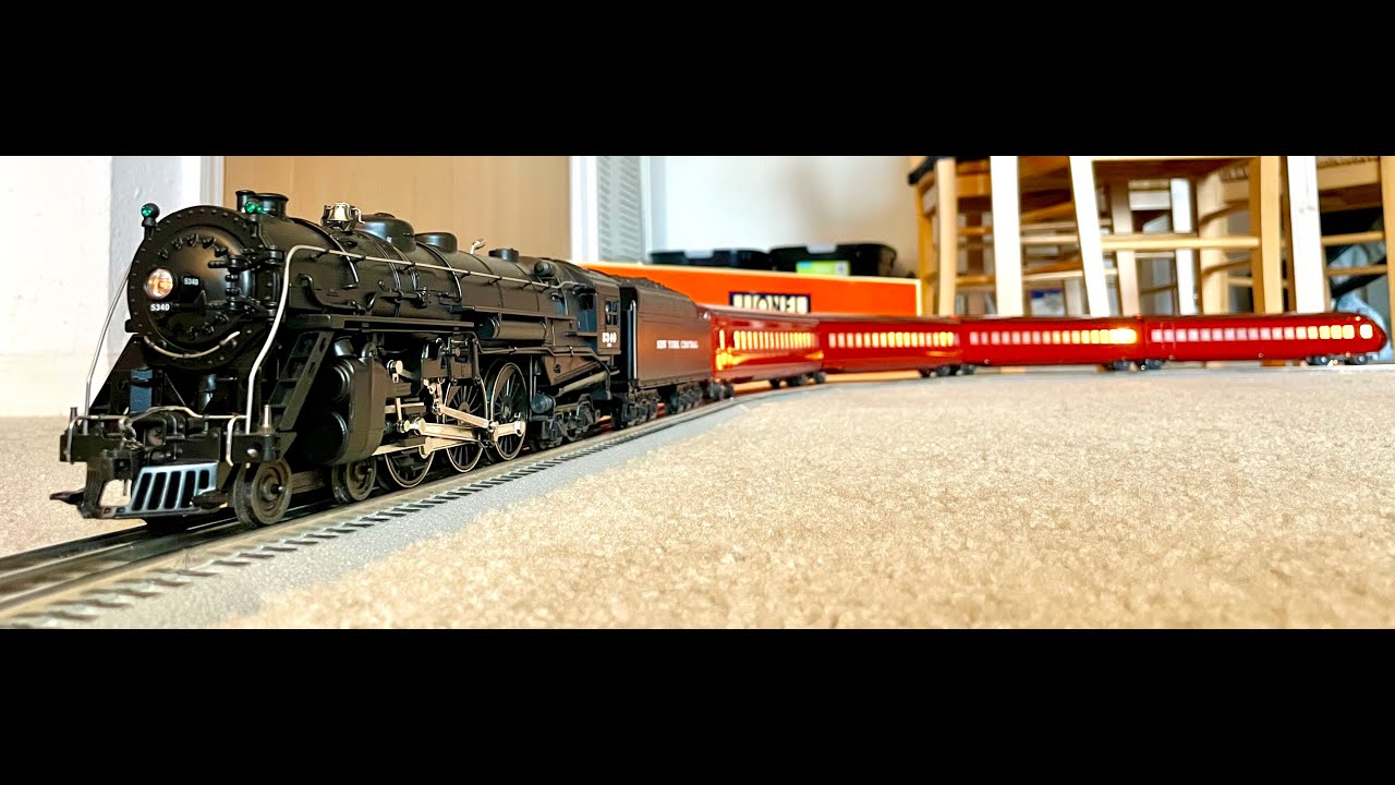 lionel-1-700e-new-york-central-hudson-rail-chief-passenger-train