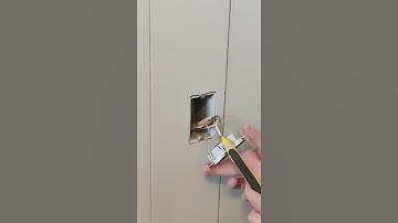 How to wire an outlet #shorts