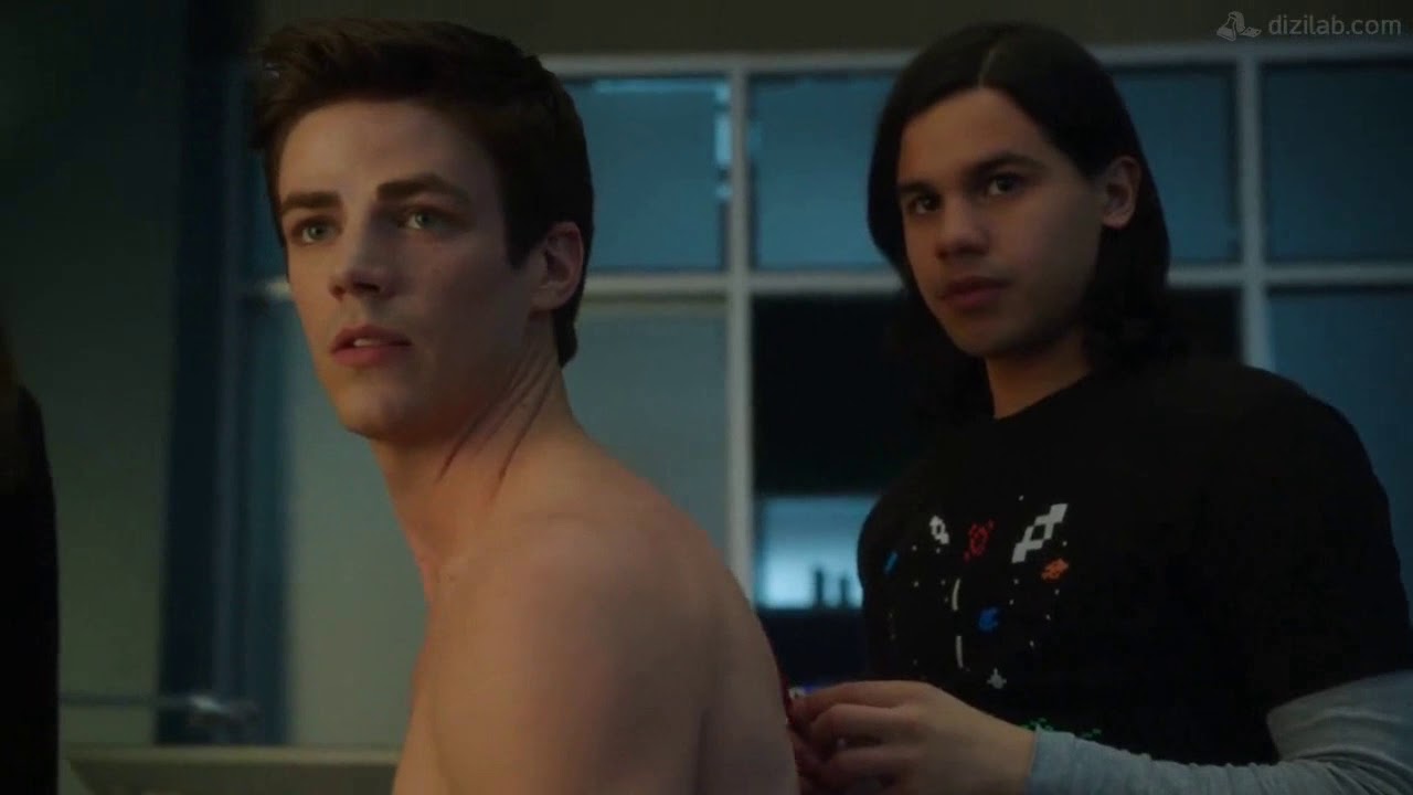 Barry Komadan Çıkar - The Flash 1x1