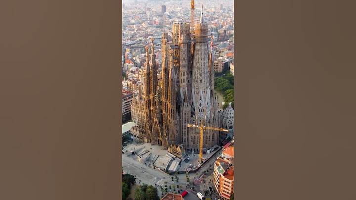 La Sagrada Familia, Barcelona - Spain [4k]