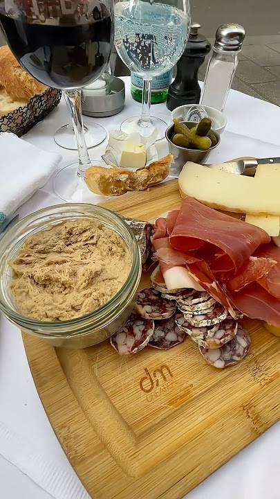 Dinner in Paris🍽️#food #travel #shorts #dinner #paris #europe #shortsvideo#france #eating