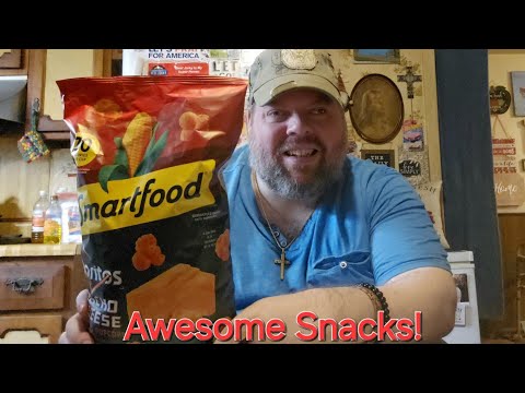 Logan's Awesome Snack Reviews! 😋 Featured Item Is Smartfood Doritos Popcorn!🍿