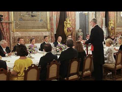 Felipe VI aborda Ceuta frente a Macron: "No lo podemos afrontar solos"
