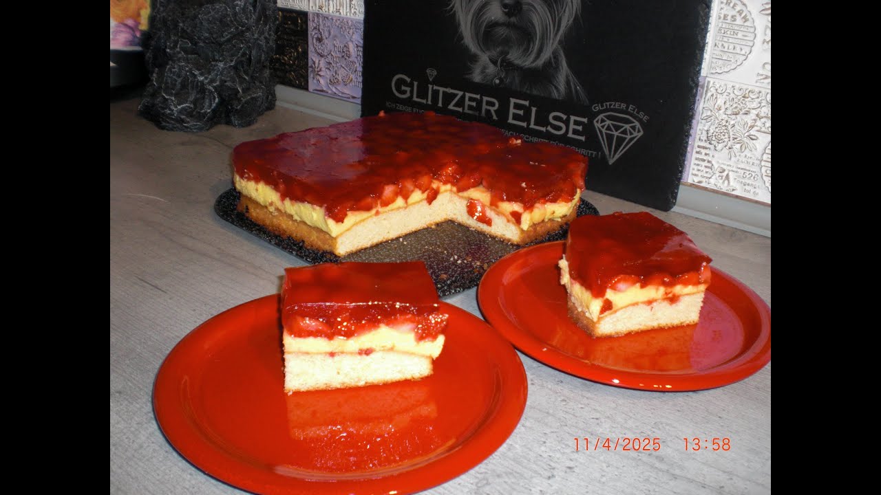 erdbeerkuchen vom blech mit paradiescreme