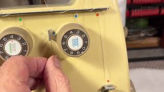 THREAD YOUR SERGER CORRECTLY-“PULL UP” YOUR THREADS INTO THE TENSION DISCS.BERNETTE 203 (video 562)