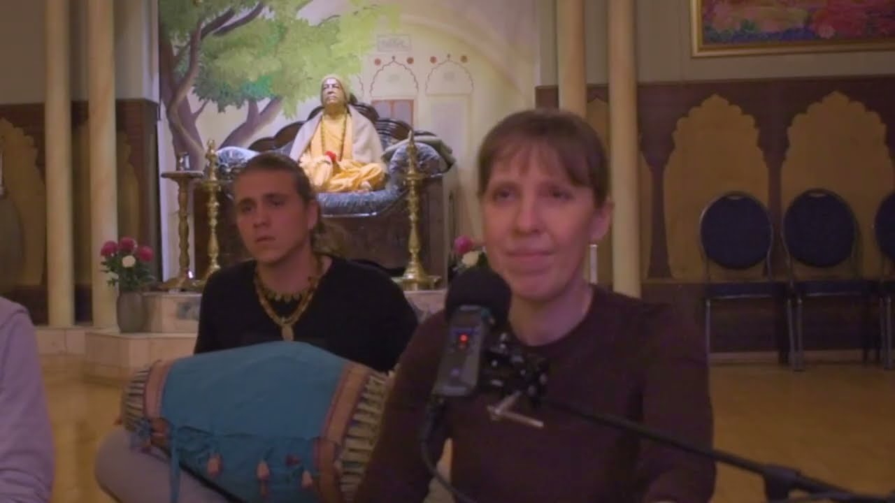 Krishna Kirtan | Gaura Arati | Live in Goloka Dhama (Garmany) by Usha | 2025-12-12