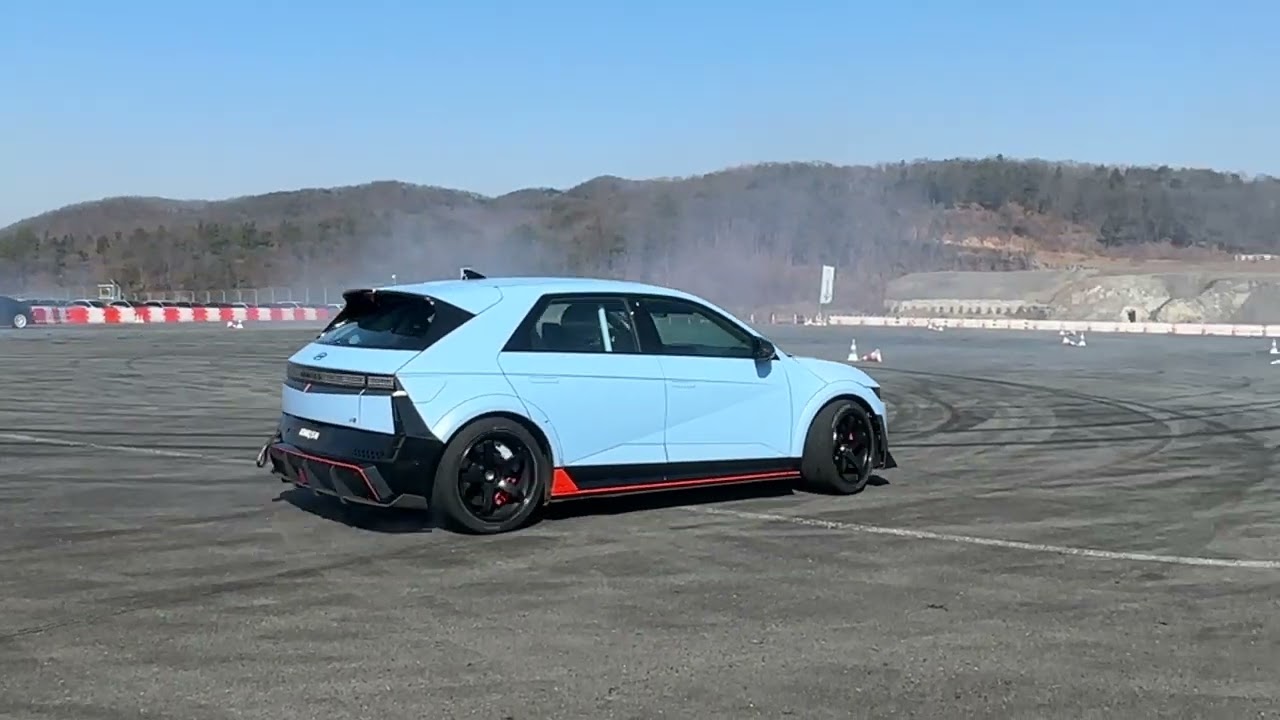 아이오닉 드리프트