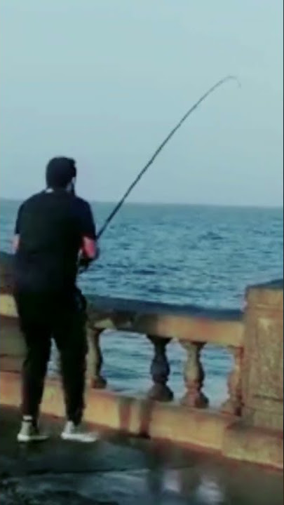 IKAN TUNA TARIKANYA BIKIN JORAN PAK RT MELENGKUNG