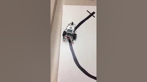 Line Follower using Lego EV3 by Incrediminds
