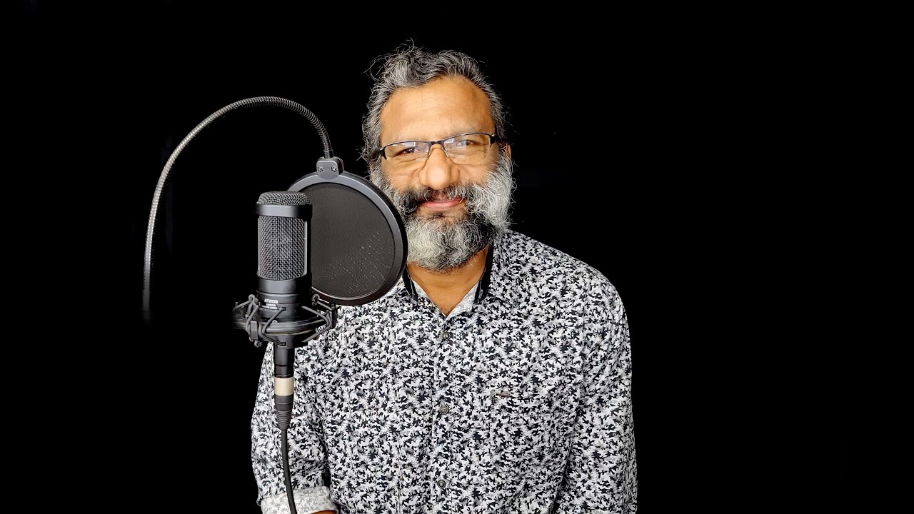 Oru Mukham Mathram Kannil