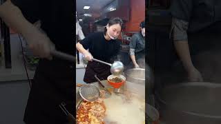 Lanzhou lamian noodles 🍜 #food #foryou #coffee #foodforfoodies #chinesenoodles #viral #viralvideo
