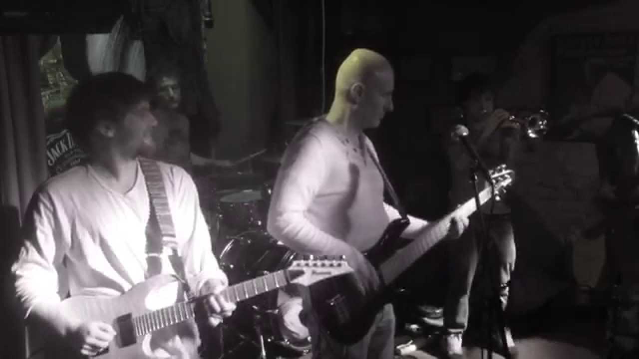 BABO BABO BAND - Mariana (live at Swingin' Hall)