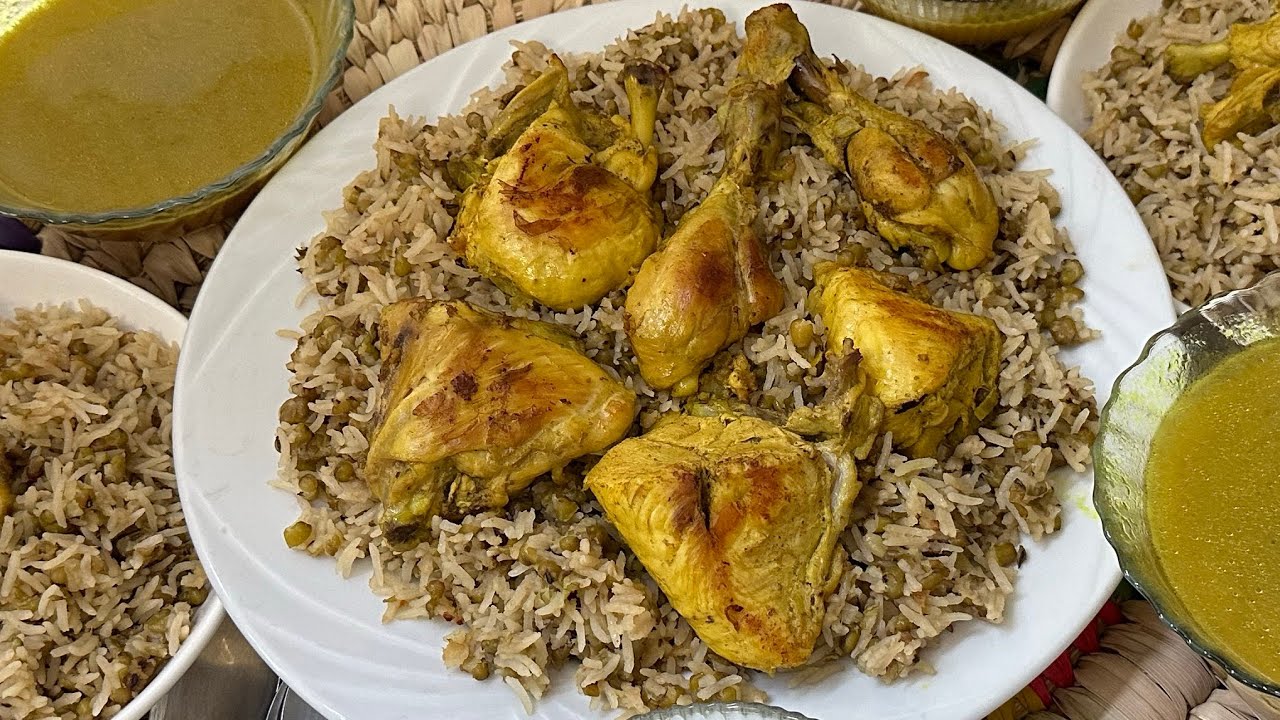 اطيب تمن ماش عراقي مع قطع الدجاج المقلية  كل حبة بحبتها وبطعم رهيب مع اطيب سوب دجاج