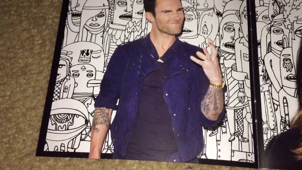 Unboxing Maroon 5 - Overexposed