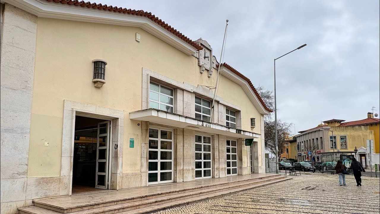 Portugal 188 Lisbon - Train riding｜from Cais do Sodré｜to small town Cascais ②