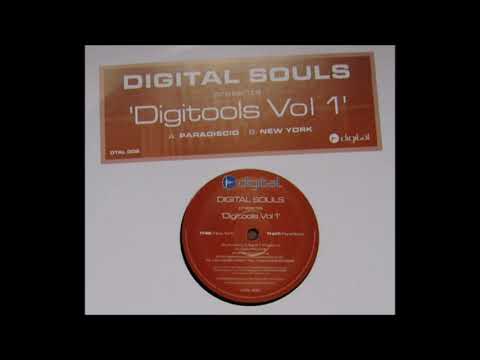 Don’t take another step,I’ll tell you when to move”The Little Girl Told The Escaping Korean Mafia