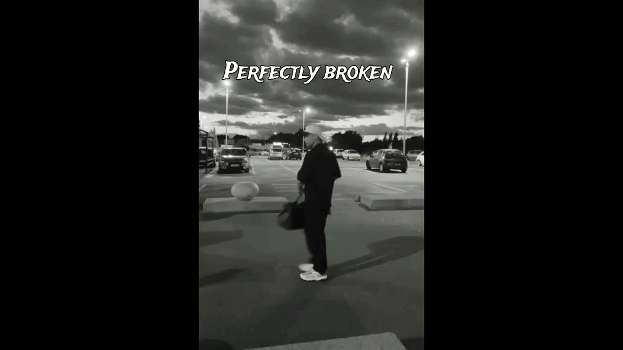 Perfectly broken - Banners