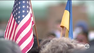Rally in Warren supports Ukraine as Russia invades