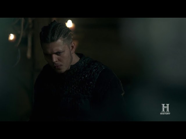 Alex Høgh Andersen as Ivar the Boneless in Vikings S05E07