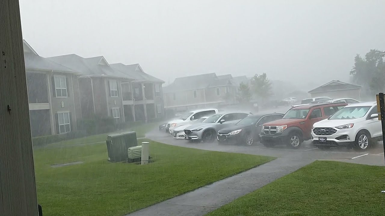 Powerful Lightning storm - Aug 31, 2021