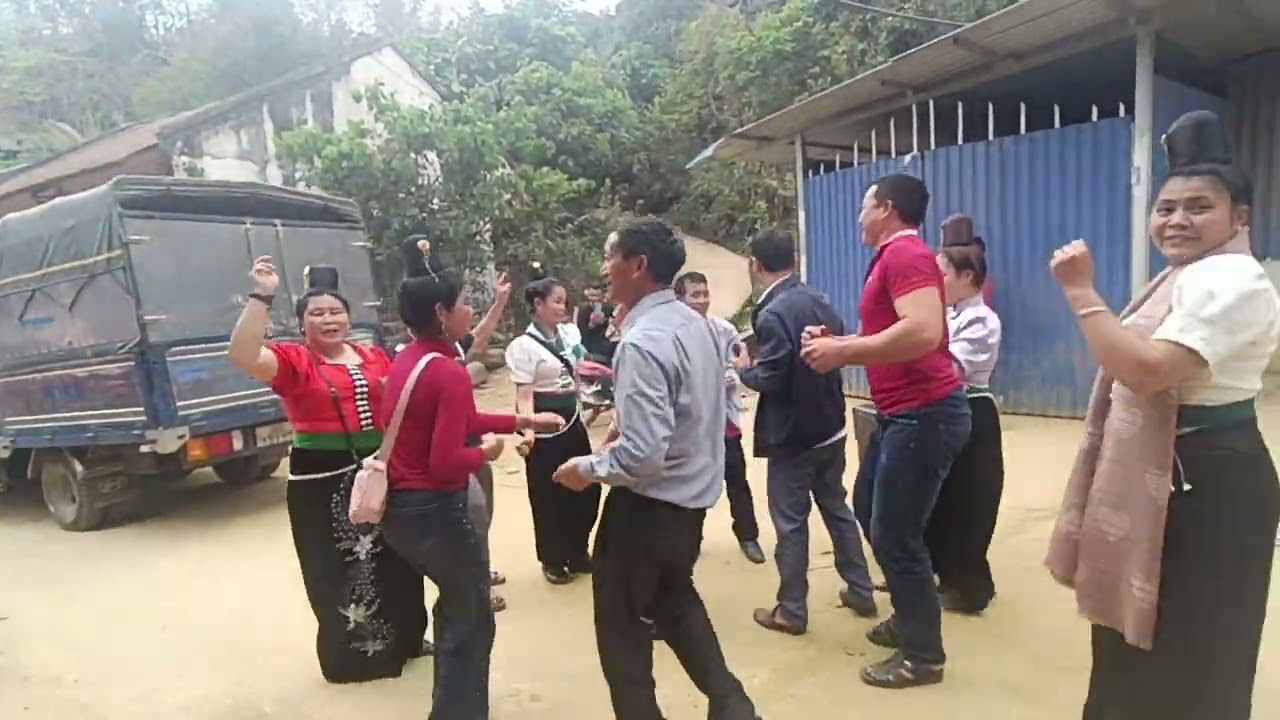 Ngày mùng 6-3-2026 lễ đón dâu về nhà chồng bản xà kìa pi nỏng tọn le nơ 