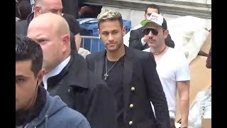 Neymar oozes Parisian vibes in all black at Balmain show