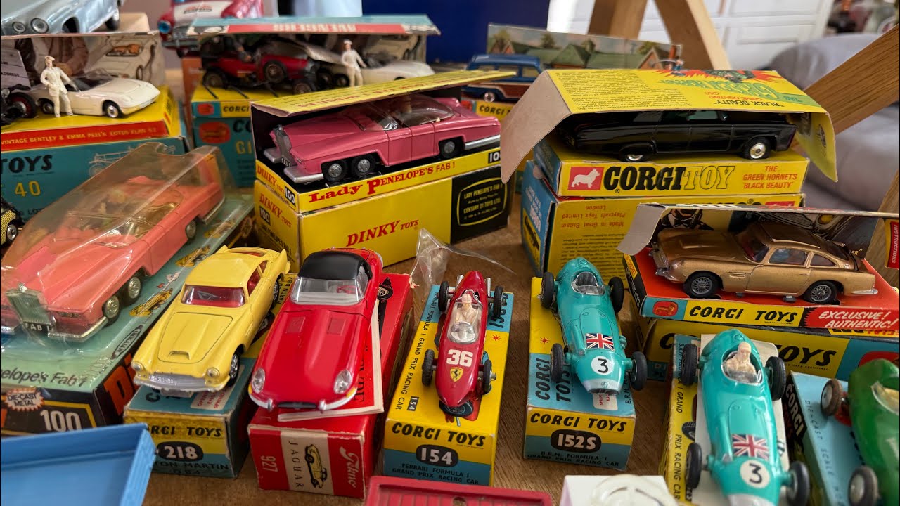 I FOUND an ULTRA-RARE Vintage Diecast Model Car 😱 - YouTube