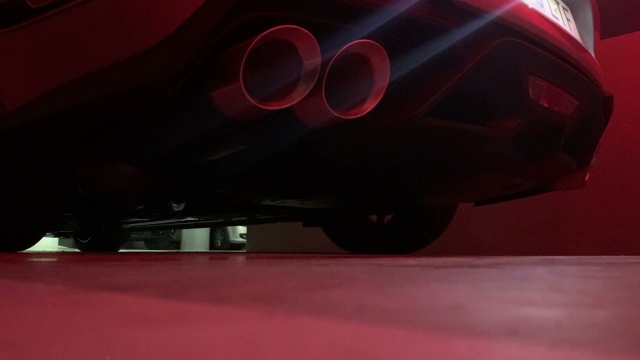 MUSTANG MACH 1 (Stocksound) cold start