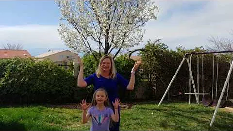 Singing time with Sister Stoddard Week 2