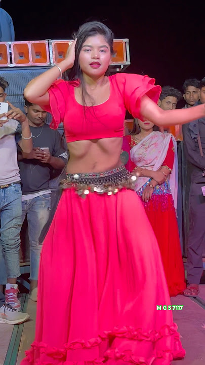 Maya magar new dance !! Music dance !! Belly dance #itz #maya #dance