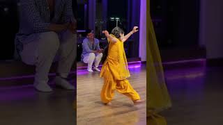 ❤️Nice dance by little girl👍 #hariyanvisong #punjabimusic #bollywood #viral #trending #dance #edit