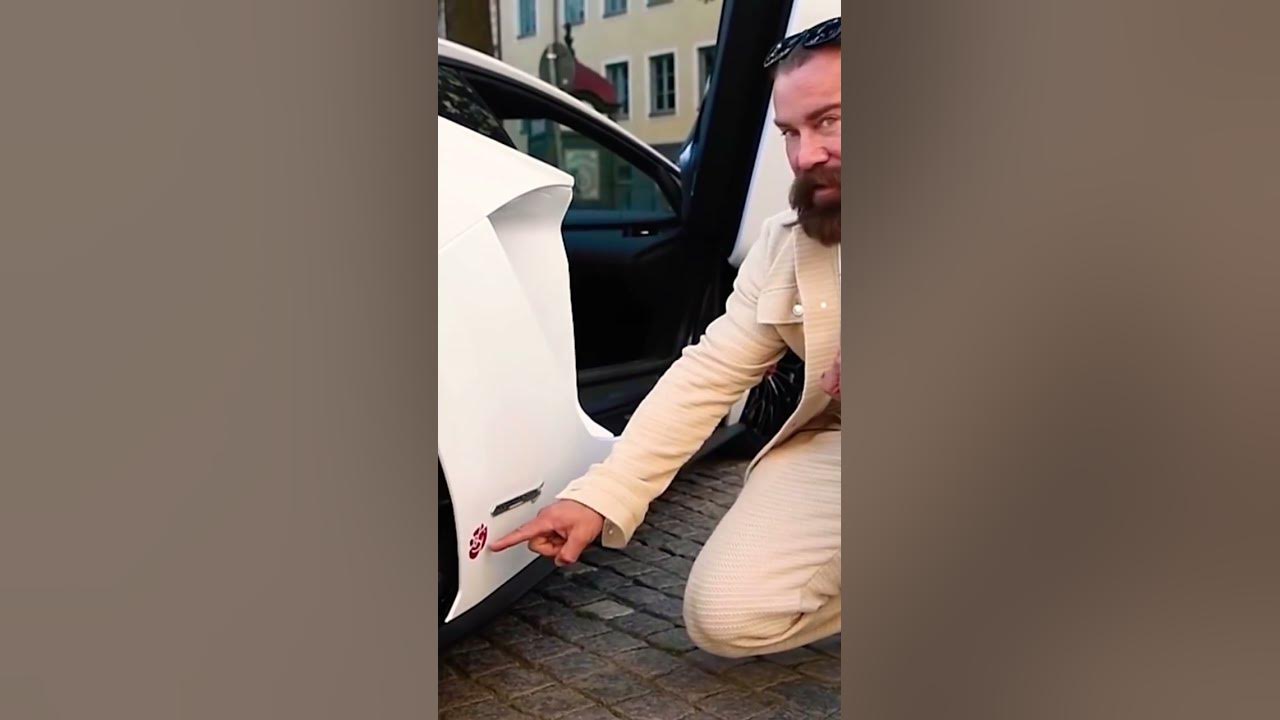Viktigast av allt - på Jan Emanuels lyxbil - YouTube