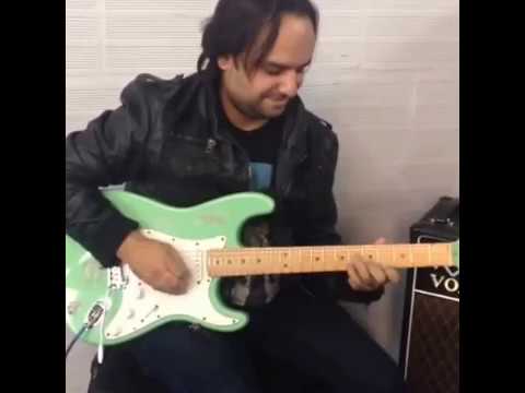 Andrés Castro ensayo