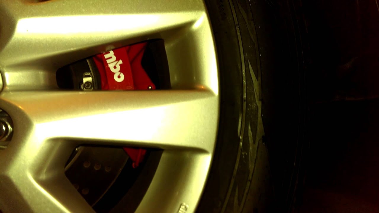 Тормоза Brembo на Toyota Land Cruiser 200 (PitStopMD)