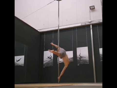 Acro pole dance dynamic tricks and combos static pole