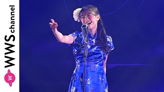 少女歌劇団ミモザーヌ・いまもりまなか、美脚披露のブルーチャイナドレススタイル『夜来香』を熱唱＜Love Letter〜いまもりまなか卒団公演〜＞