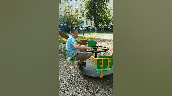 У вас кружится голова на качелях?