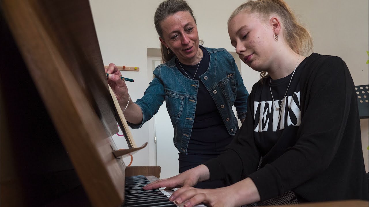 Pobočka Hrabyně-ZUŠ Vladislava Vančury, Háj ve Slezsku