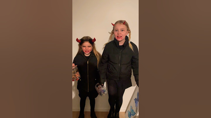 Nu ska vi gå Bus eller Godis! Glad Halloween 🎃 👻 #halloween