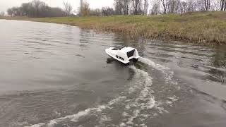 Карповый караблик своими руками .. Проверка на воде .. Потеряли трансовую плиту ..