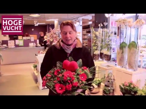 Video: Waar Om Valentynsdag Deur Te Bring
